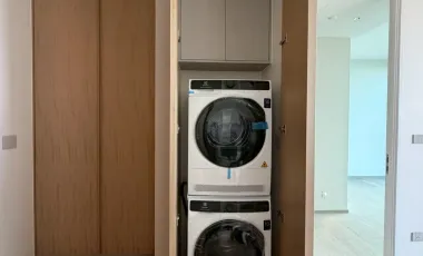 Wohnung zum Kauf und zur Miete mit 1 Zimmer in Sathon, Bangkok