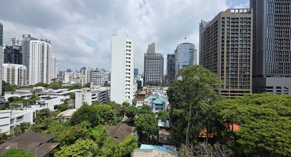 Wohnung zur Miete mit 3 Zimmer in Khlong Toei, Bangkok