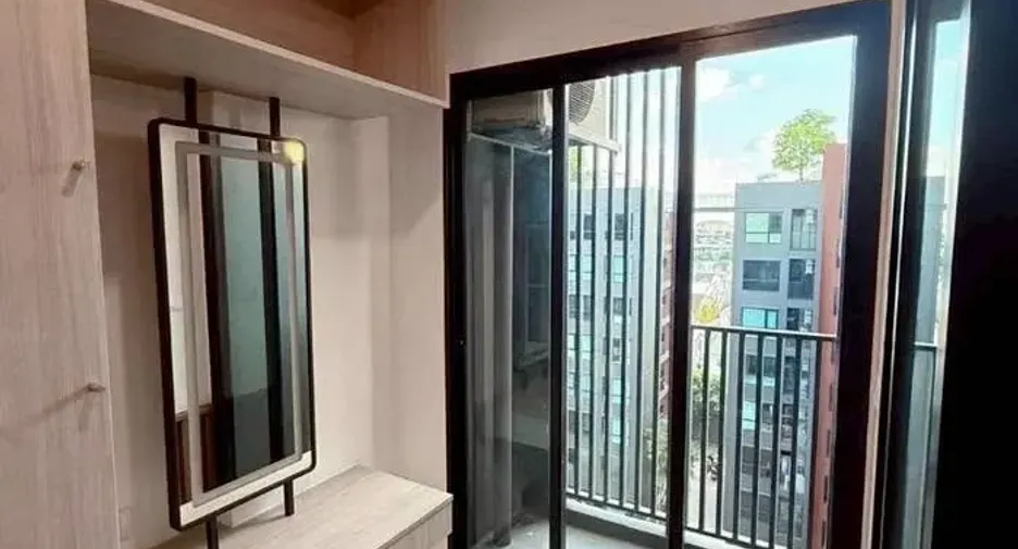 出租 和 出售 公寓 公寓 在 Bang Na, 曼谷
