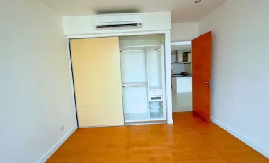 À vendre 2 chambres condo à Khlong Toei, Bangkok