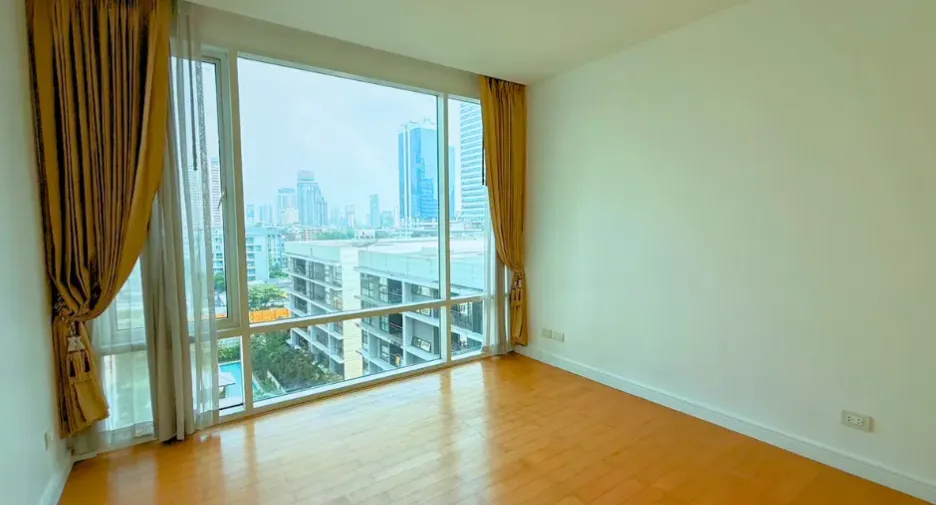 À vendre 2 chambres condo à Khlong Toei, Bangkok