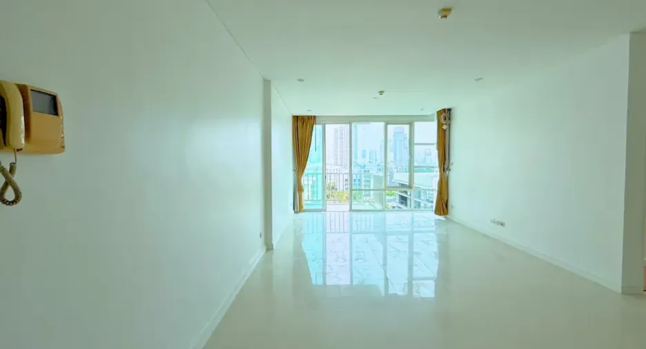 À vendre 2 chambres condo à Khlong Toei, Bangkok