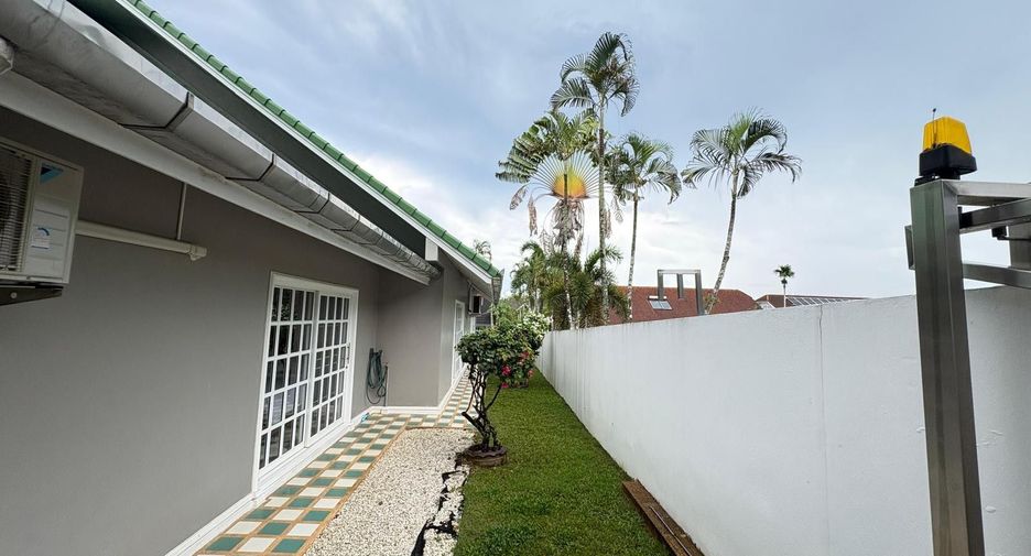 À vendre 5 chambres villa à Thalang, Phuket
