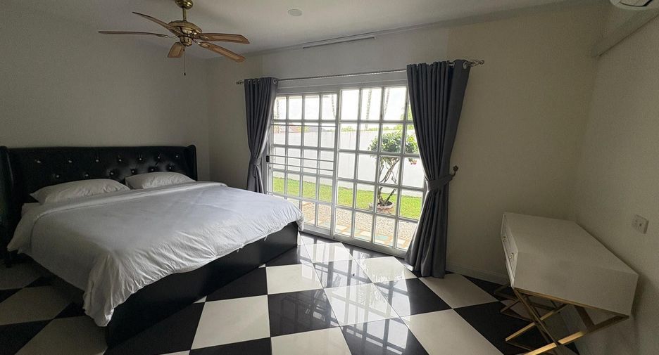 À vendre 5 chambres villa à Thalang, Phuket