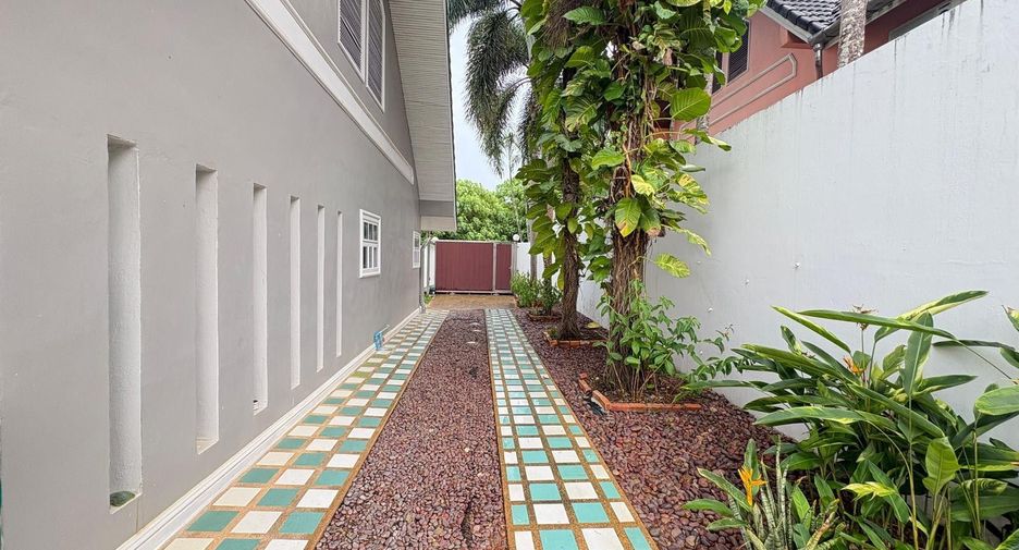 À vendre 5 chambres villa à Thalang, Phuket