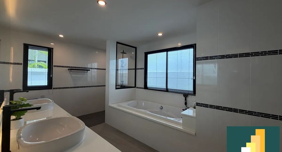 À vendre 3 chambres maison à East Pattaya, Pattaya