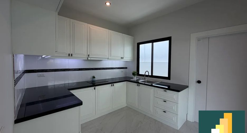 À vendre 3 chambres maison à East Pattaya, Pattaya