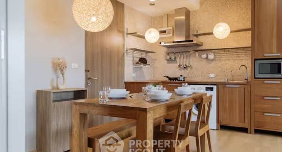 For rent and for sale 2 bedrooms condo in Khlong Toei, Bangkok
