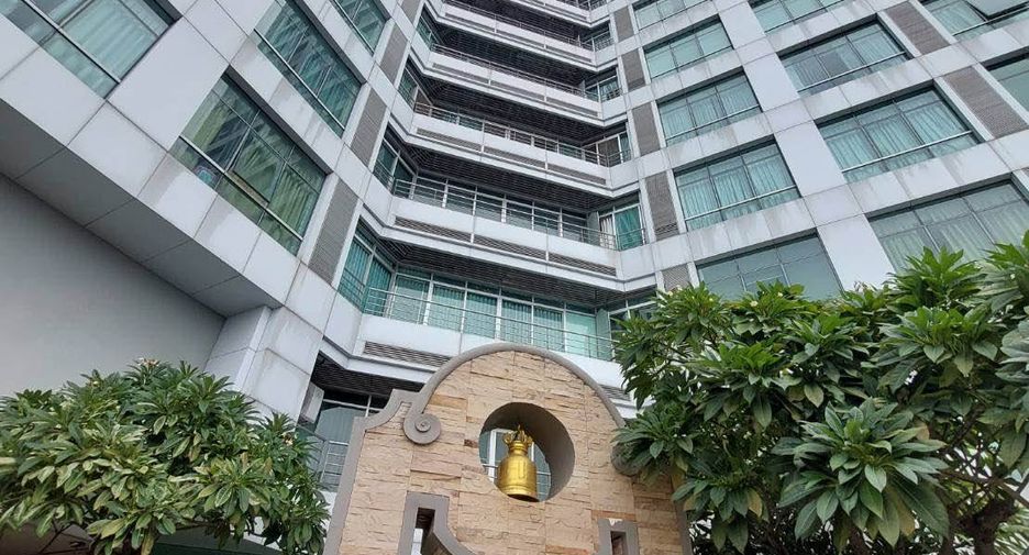 For sale 2 bedrooms condo in Sathon, Bangkok