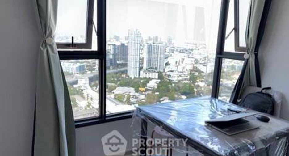 For rent 1 bed condo in Phra Khanong, Bangkok