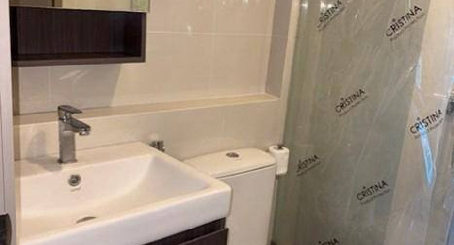 For rent 1 bed condo in Phra Khanong, Bangkok