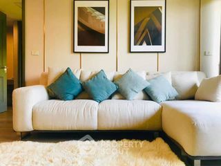 For rent 2 ベッドルーム condo in Pathum Wan, Bangkok