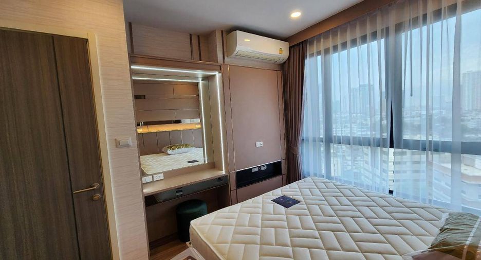 Condo en alquiler de 2 habitaciones en Khlong San, Bangkok