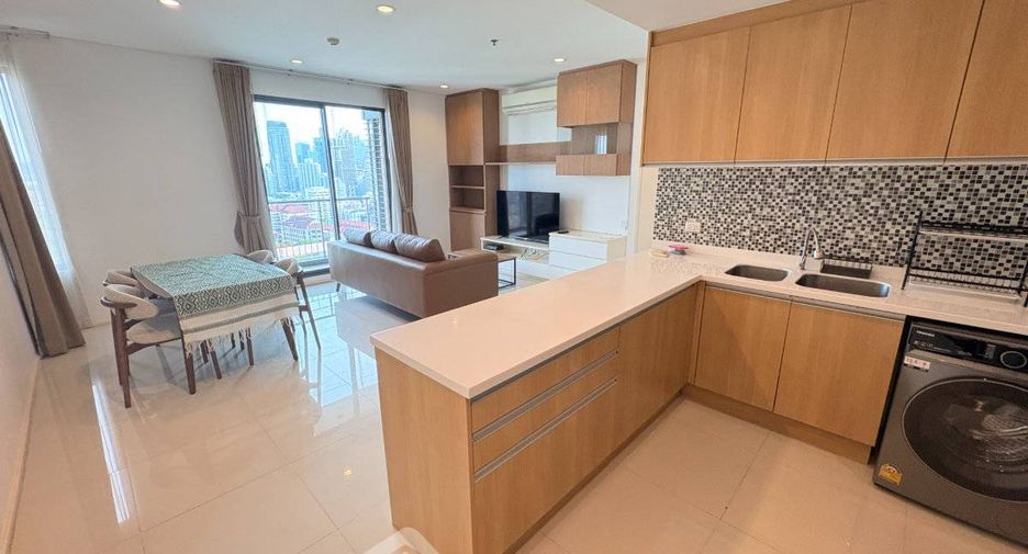 À louer 2 chambres condo à Watthana, Bangkok