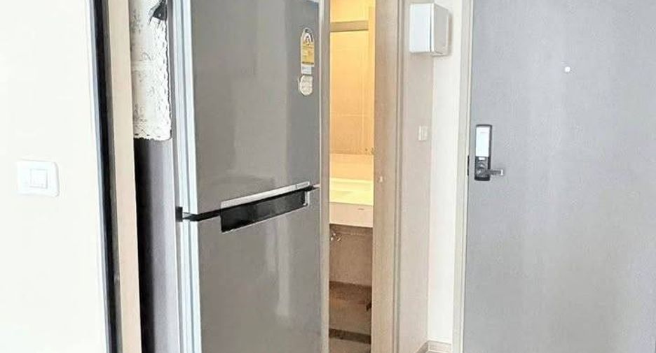 Wohnung zur Miete mit 1 Zimmer in Huai Khwang, Bangkok