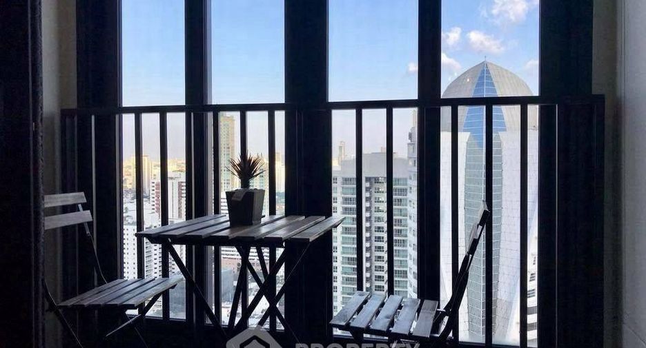 Condo en alquiler de 1 habitaciones en Khlong Toei, Bangkok
