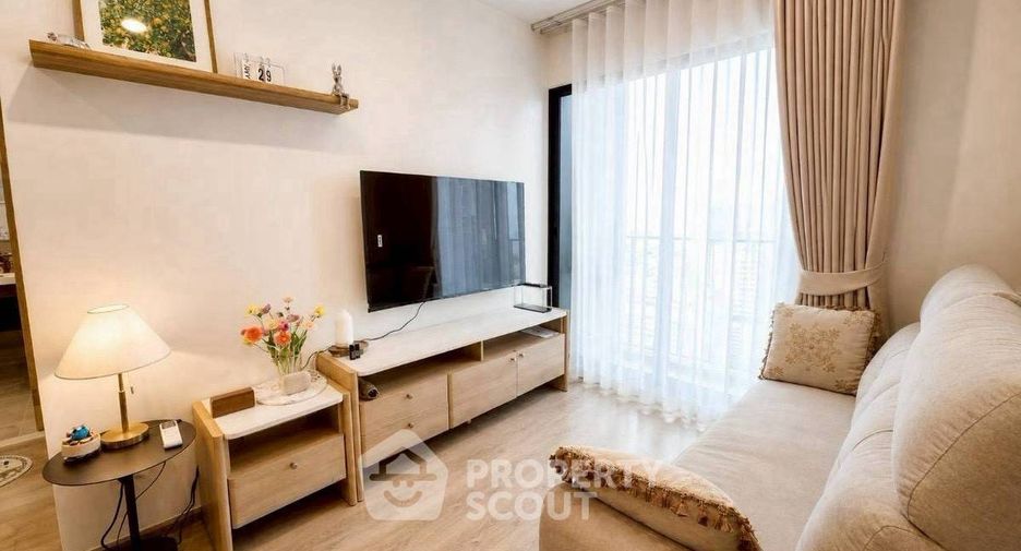 À louer 2 chambres condo à Huai Khwang, Bangkok