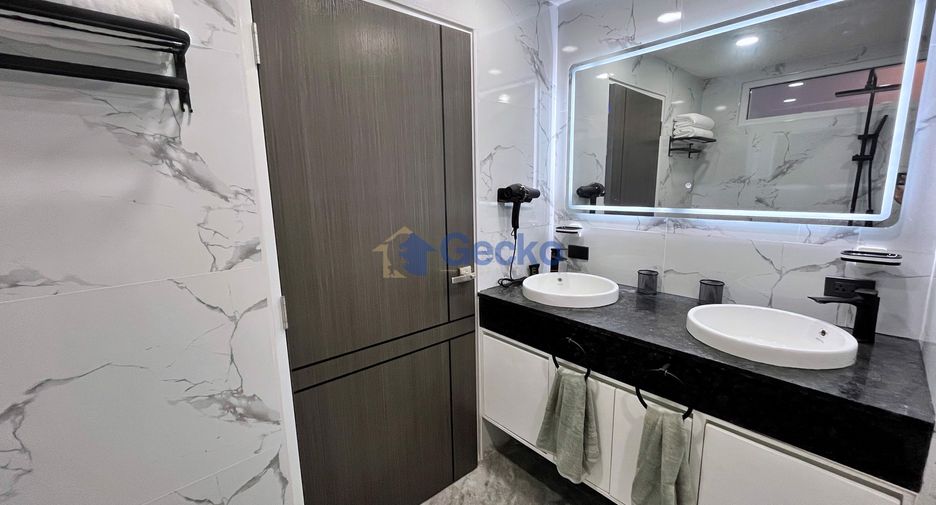 À louer et à vendre 3 chambres condo à South Pattaya, Pattaya