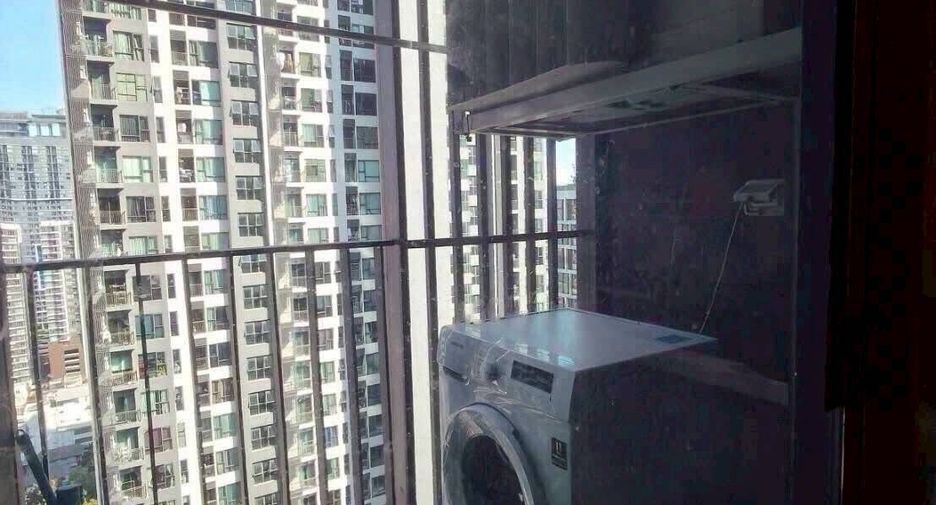 Wohnung zur Miete mit 1 Zimmer in Huai Khwang, Bangkok