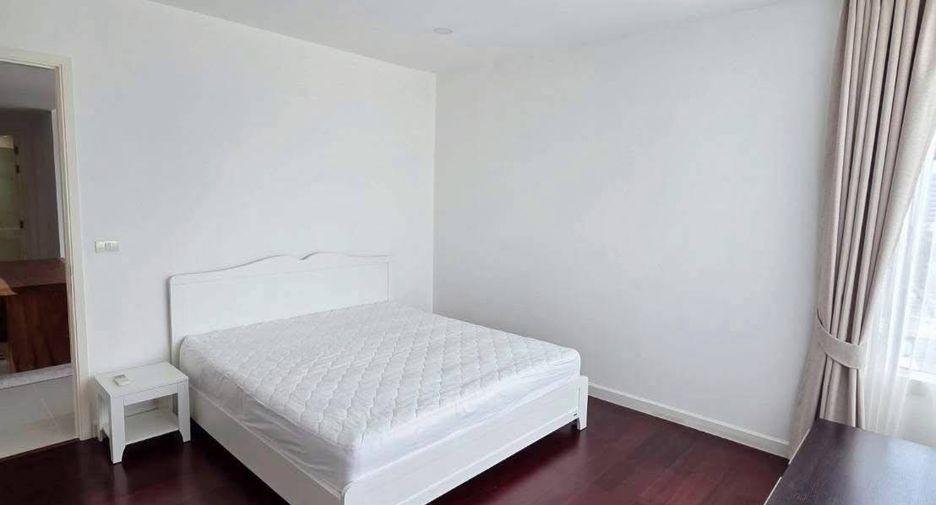 Condo en alquiler de 2 habitaciones en Pathum Wan, Bangkok