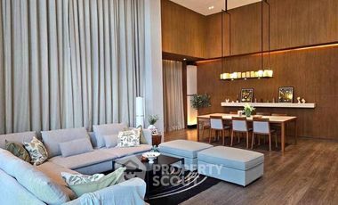For rent 3 bedrooms condo in Khlong Toei, Bangkok