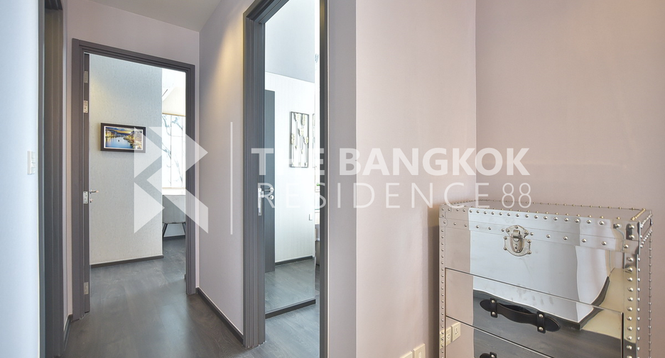 Condo en venta de 2 habitaciones en Khlong Toei, Bangkok