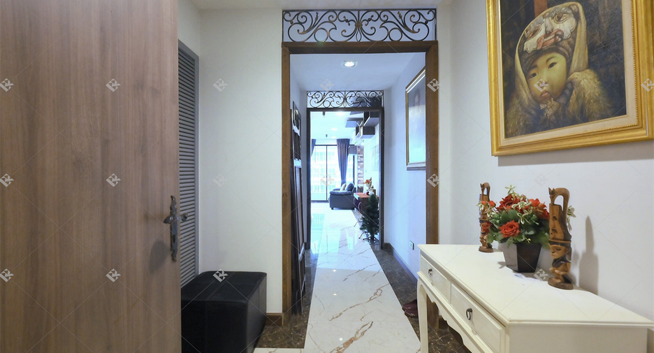 For sale 1 bed condo in Watthana, Bangkok
