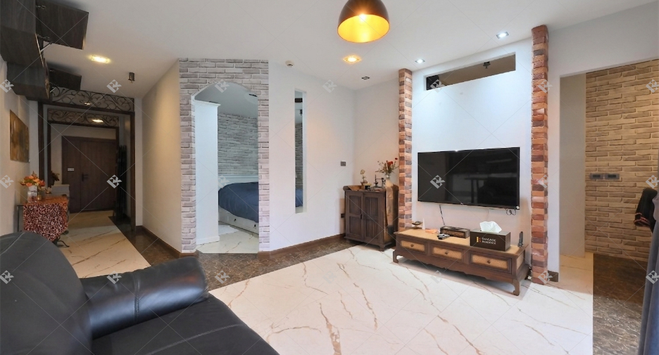 For sale 1 bed condo in Watthana, Bangkok
