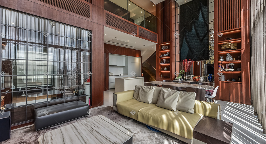 Wohnung zum Kauf mit 3 Zimmer in Khlong Toei, Bangkok