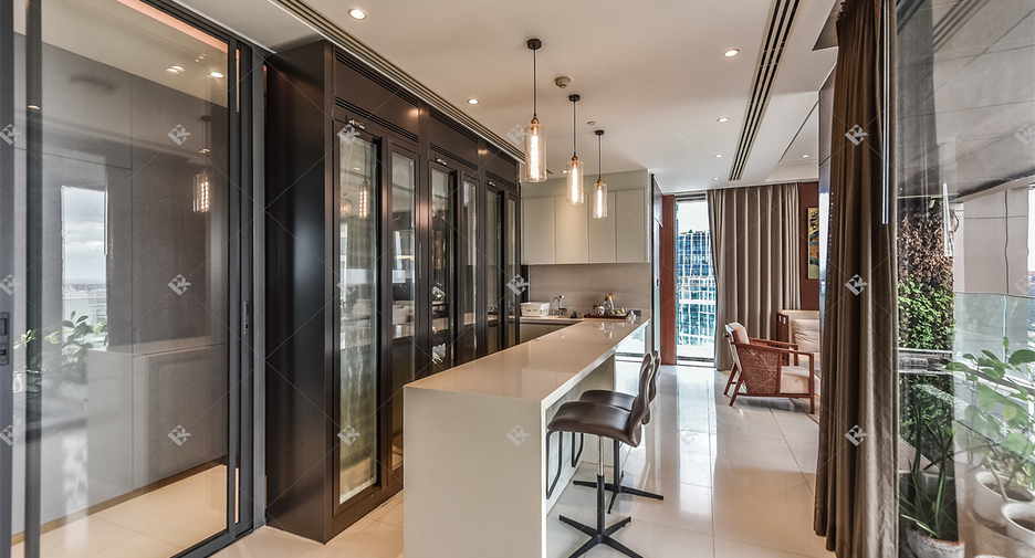 Wohnung zum Kauf mit 3 Zimmer in Khlong Toei, Bangkok