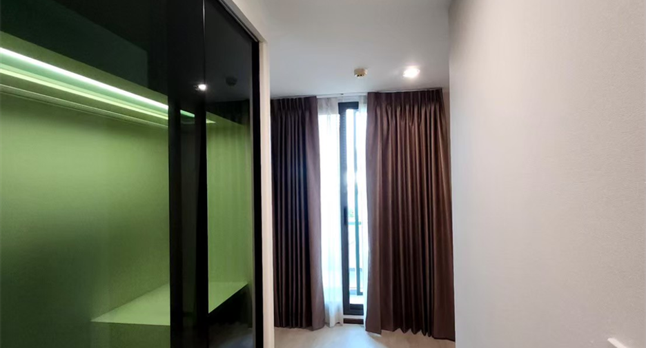 À vendre 2 chambres condo à Watthana, Bangkok