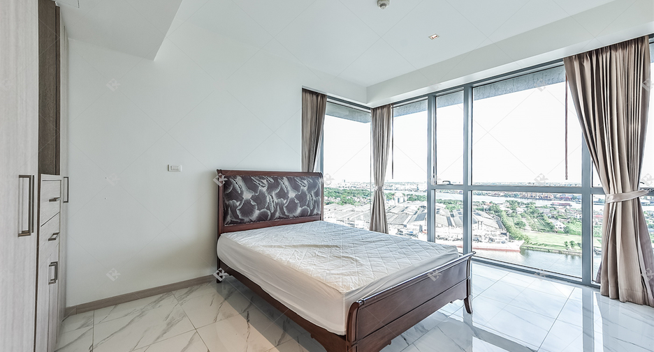 À louer 2 chambres condo à Si Racha, Chonburi
