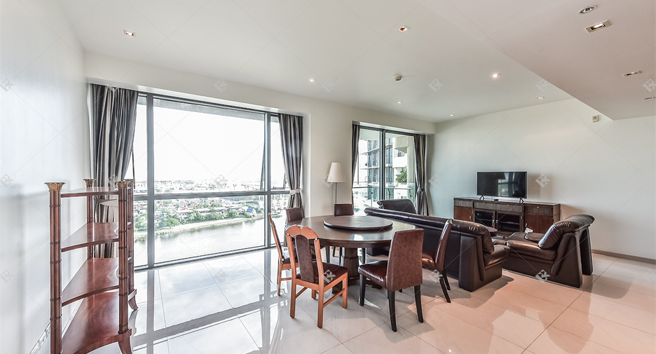 À louer 2 chambres condo à Si Racha, Chonburi