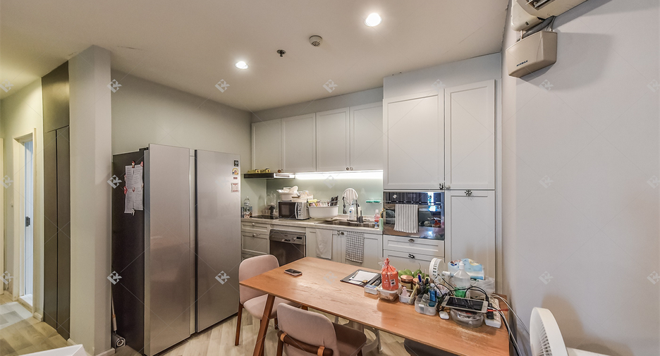 For rent 2 bedrooms condo in Bang Kho Laem, Bangkok