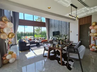 For sale 4 bedrooms house in Bang Lamung, Chonburi