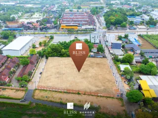 À vendre terrain à Bang Lamung, Chonburi