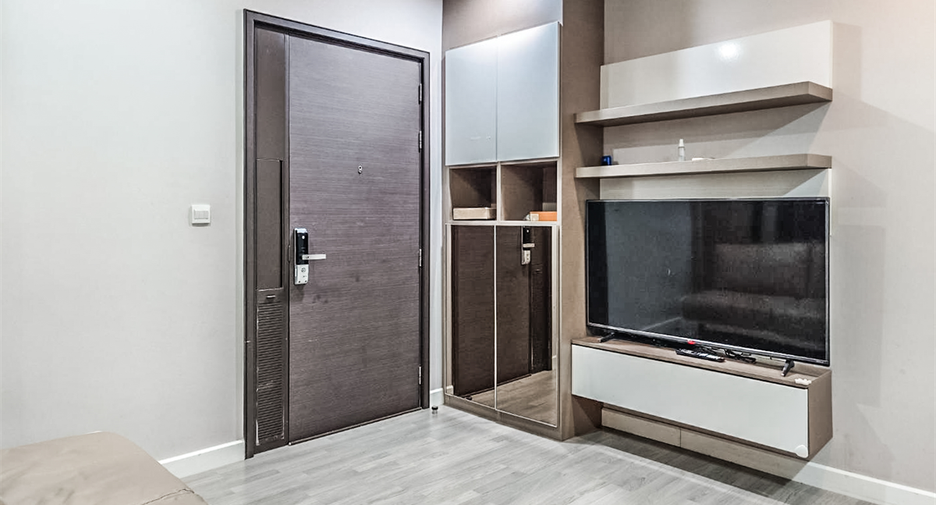 For sale 1 bed condo in Bang Rak, Bangkok