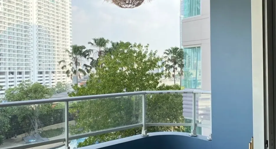 Wohnung zum Kauf mit 3 Zimmer in Bang Kho Laem, Bangkok
