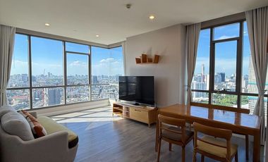 Condo en venta de 2 habitaciones en Bang Rak, Bangkok