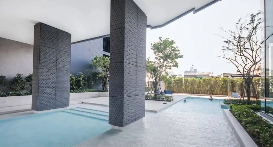 Wohnung zur Miete mit 2 Zimmer in Phra Khanong, Bangkok