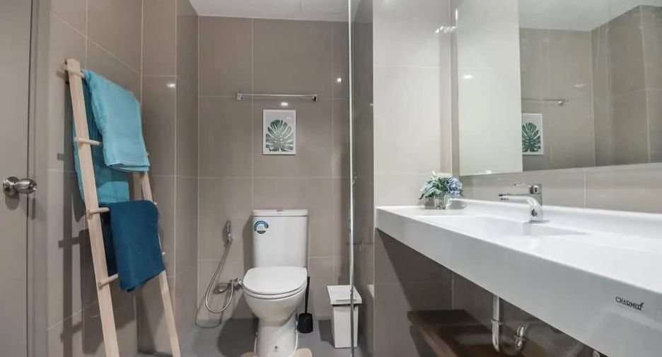 Wohnung zur Miete mit 2 Zimmer in Phra Khanong, Bangkok