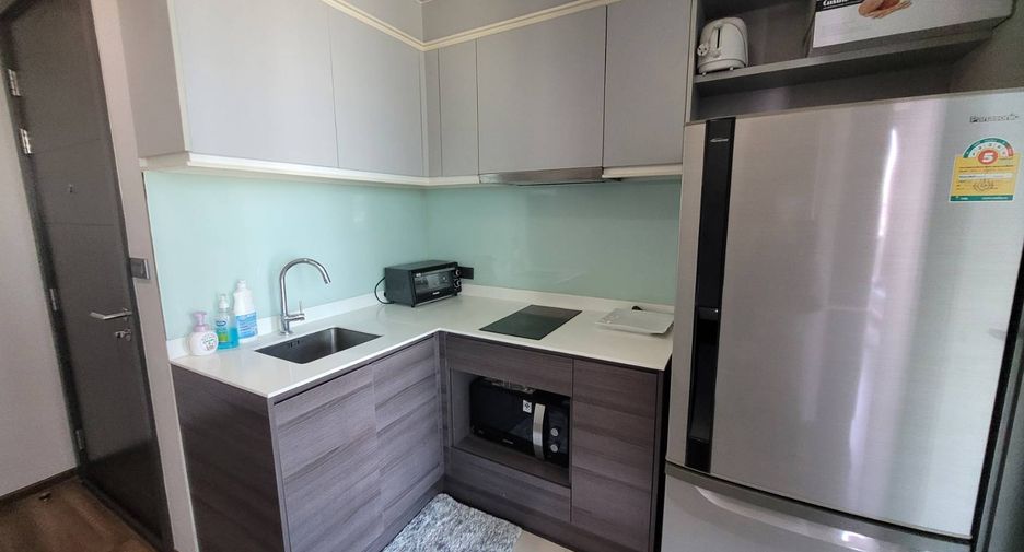 Wohnung zur Miete mit 1 Zimmer in Watthana, Bangkok