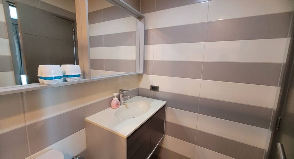 Wohnung zur Miete mit 1 Zimmer in Watthana, Bangkok