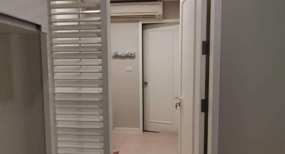For rent 3 bedrooms condo in Pathum Wan, Bangkok