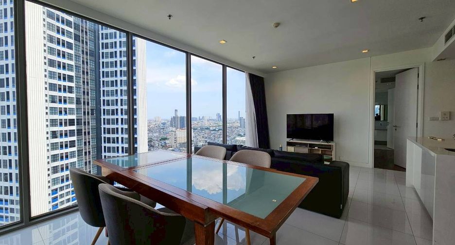 À louer 2 chambres condo à Sathon, Bangkok