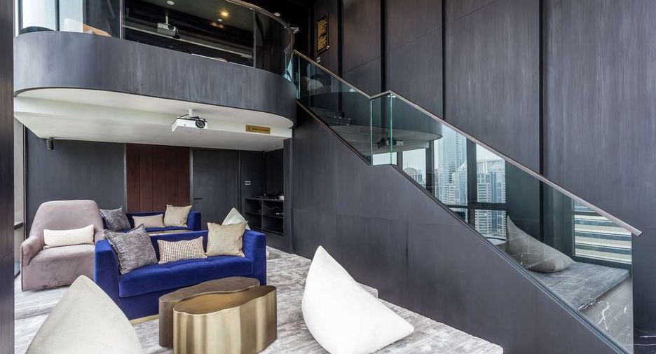 À louer et à vendre 2 chambres condo à Pathum Wan, Bangkok