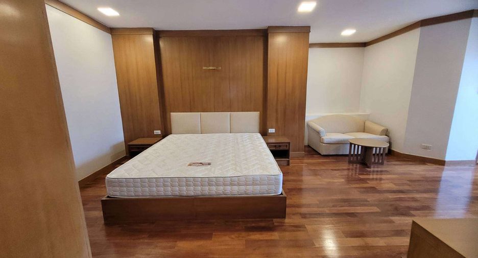 ให้เช่า 3 ห้องนอน คอนโด ใน วัฒนา, กรุงเทพฯ