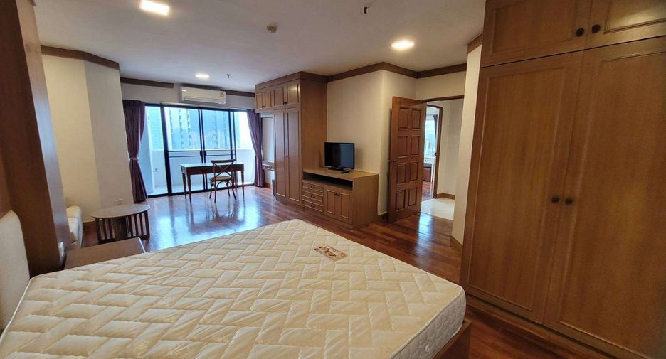 ให้เช่า 3 ห้องนอน คอนโด ใน วัฒนา, กรุงเทพฯ