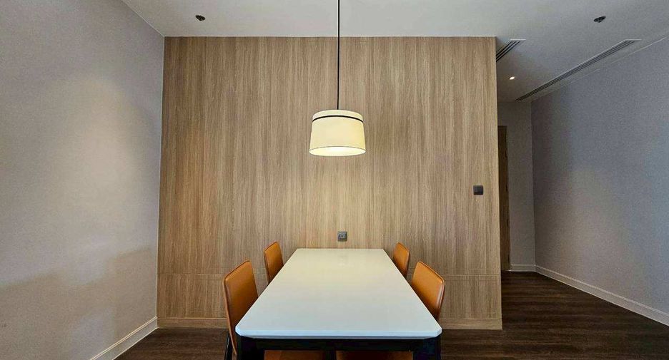 For rent 2 bedrooms condo in Phra Khanong, Bangkok