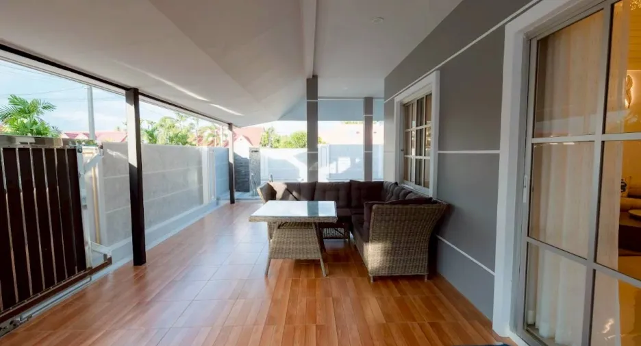 For sale 3 ベッドルーム villa in East Pattaya, Pattaya